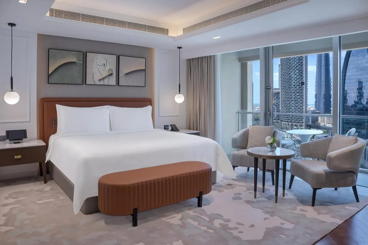 Kempinski Central Avenue Dubai 5*,