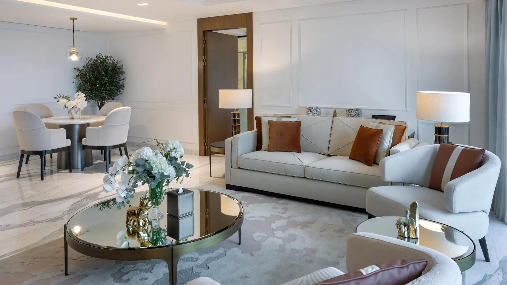 Kempinski Central Avenue Dubai 5*,