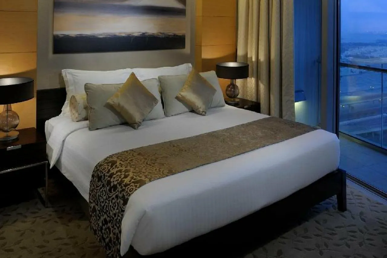 Kempinski Central Avenue Dubai 5*,